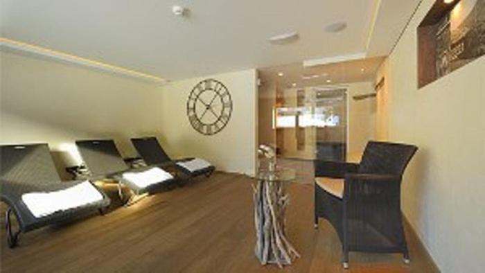 Zürs 하우스 큉 B&B 외부 사진